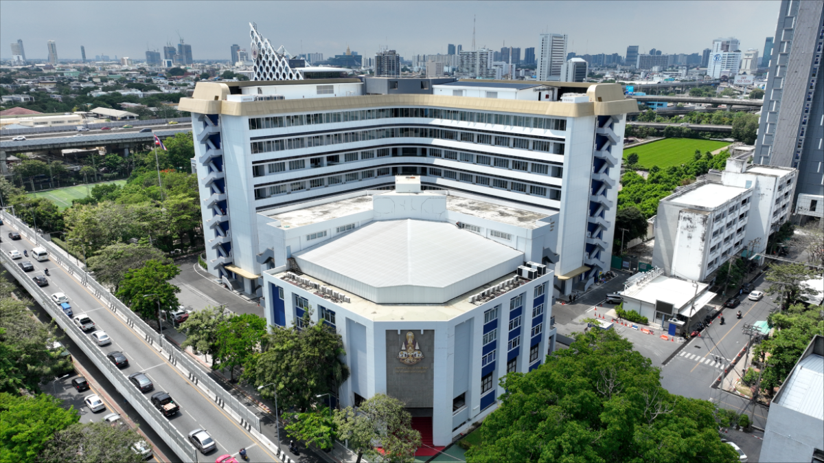 Phramongkutklaovejwittaya Building building
